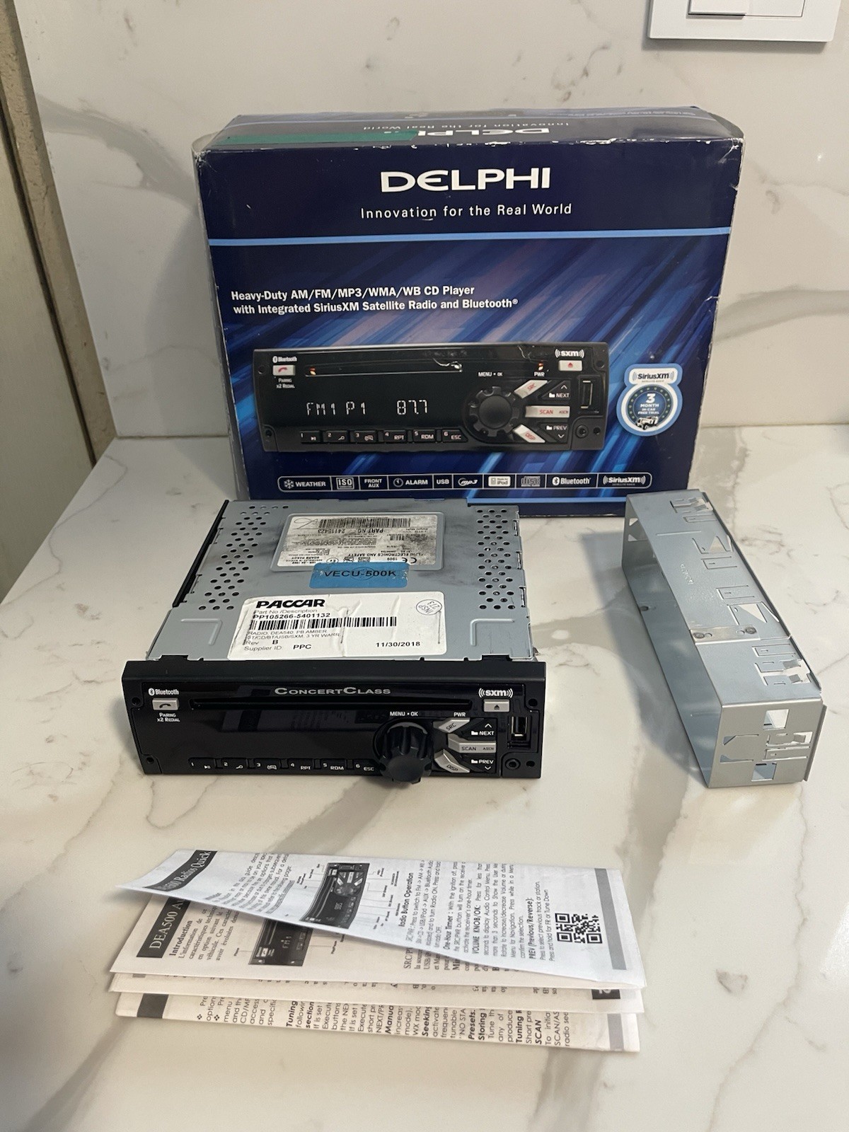 PACCAR KENWORTH RADIO 105266-5401132 DELPHI 28656709
