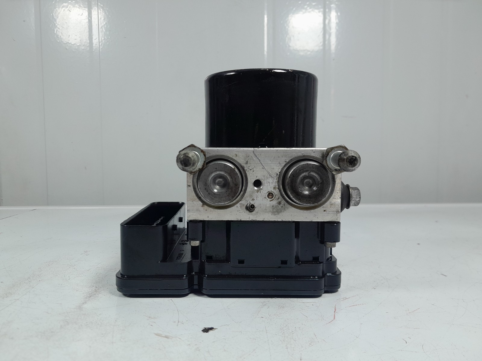 09-13 SUZUKI GRAND VITARA ANTI LOCK BRAKE ABS PUMP MODULE 77k0 06.2102-2060.4