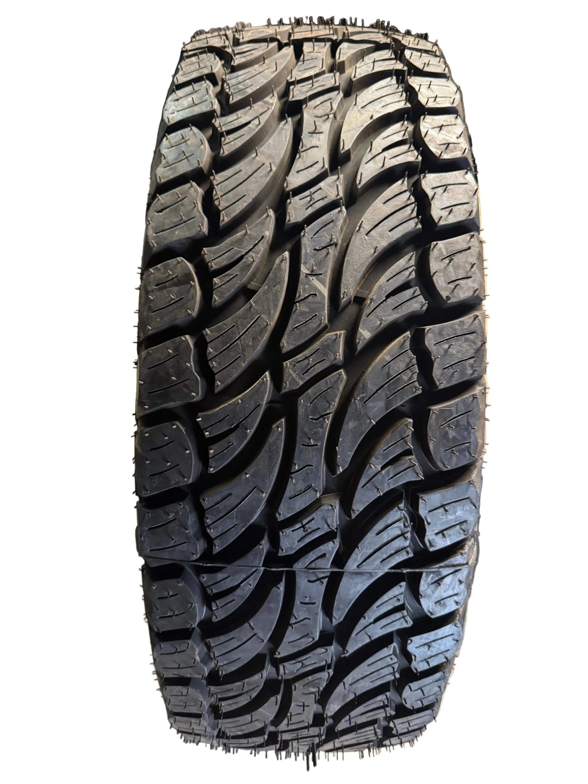 2 NOS TREADWRIGHT AXIOM BSW LT 265 70 18 124/121R 10PLY ALL TERRAIN TIRE TWA2657