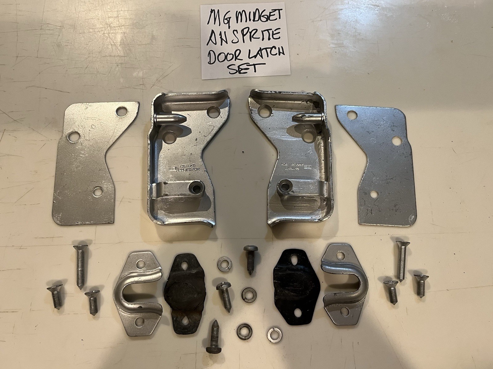MG MIDGET AH SPRITE SET OF COMPLETE DOOR LATCHES & HARDWARE USED MG MIDGET AH SPRITE SET OF COMPLETE DOOR LATCHES & HARDWARE USED