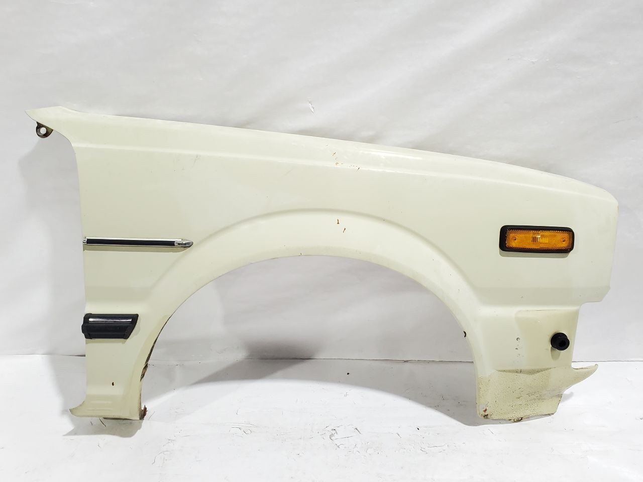 1982 1983 Honda Civic OEM Ivory Right Fender Has Some Fading Paint