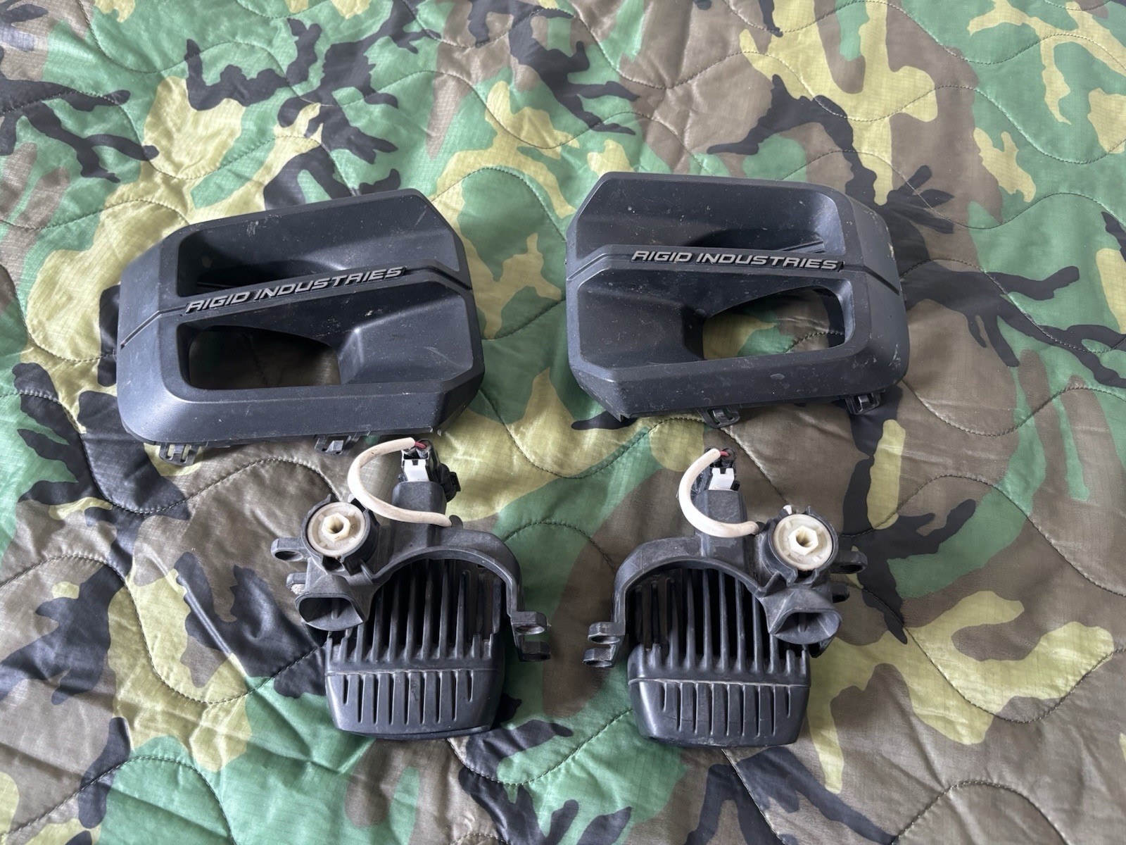 2016-2023 Toyota Tacoma Fog Lights 2016-2023 Toyota Tacoma Fog Lights