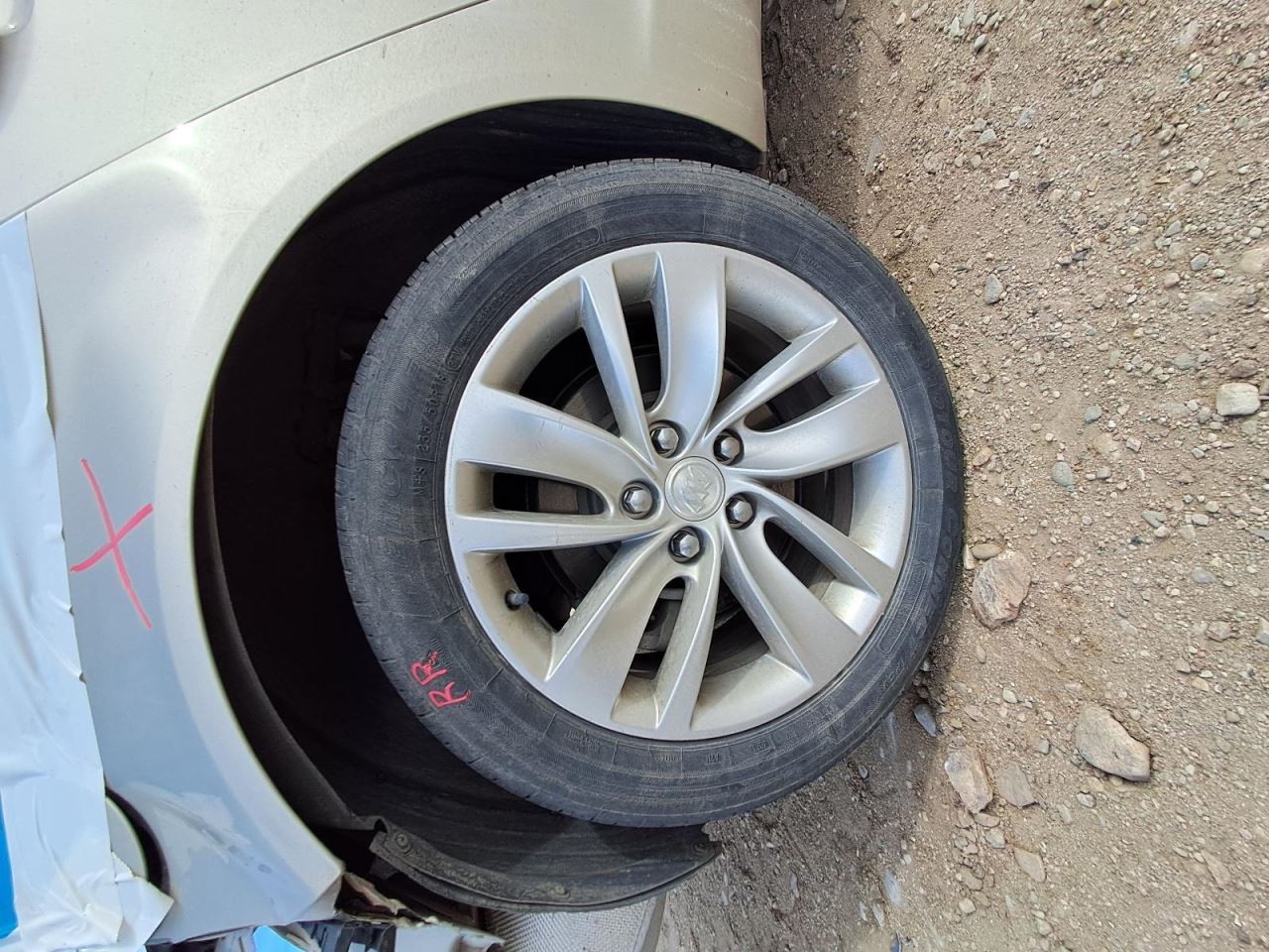 Wheel 18x8 Aluminum 5 Split Spoke Opt Pxr Fits 14-17 REGAL 1579628
