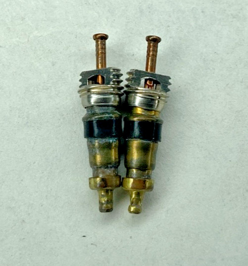 International Valve Core for A/C 2503677C1 (Lot of 2) International Valve Core for A/C 2503677C1 (Lot of 2)