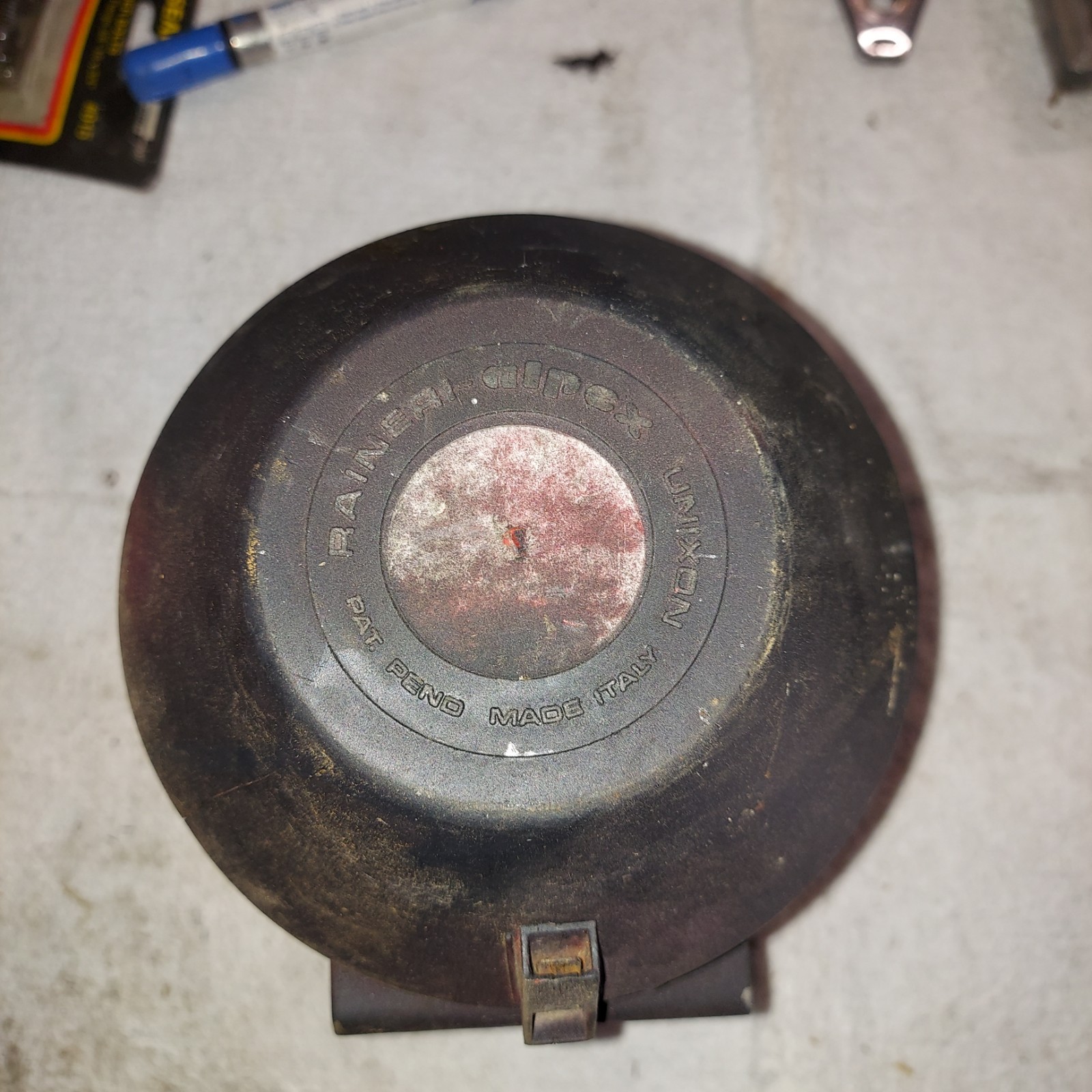 Cool Horn Raineri & C Alpex Car Horn No. 154 Low Tone Made In Italy NOS Hot Rod Cool Horn Raineri & C Alpex Car Horn No. 154 Low Tone Made In Italy NOS Hot Rod