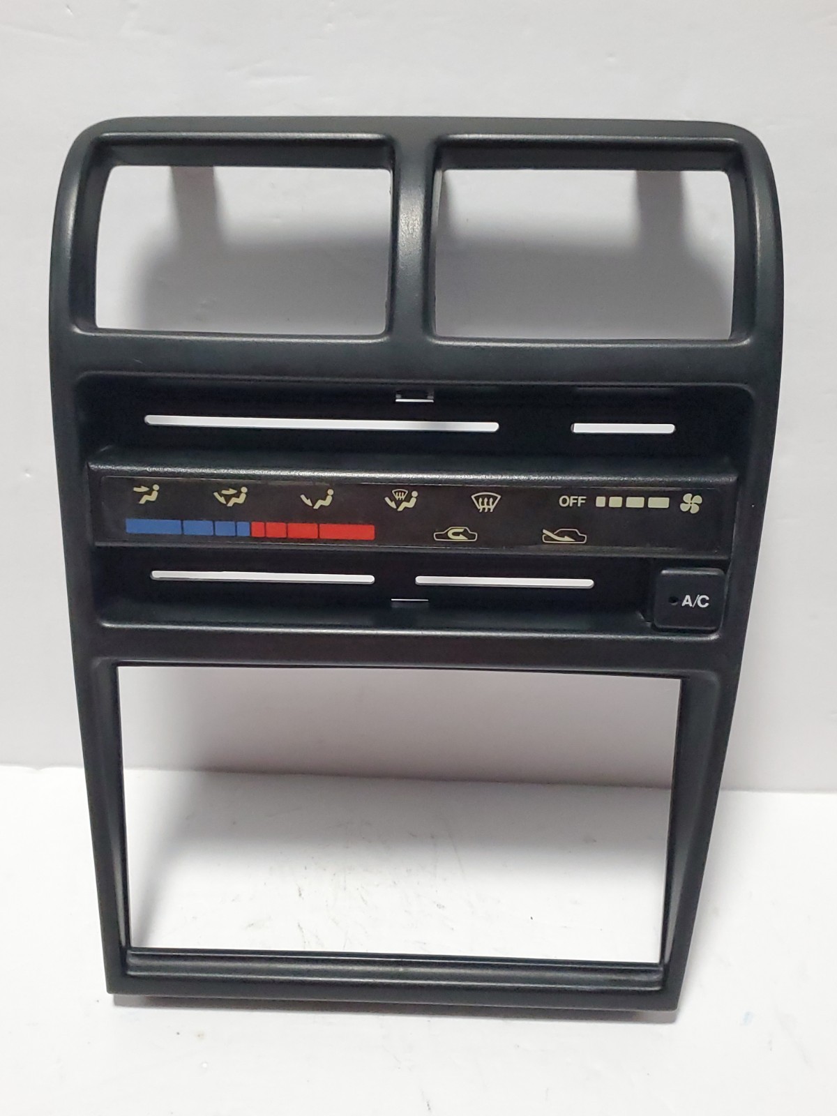 1992-1994 Geo Metro Suzuki Swift Dash Radio Bezel Climate Control Panel W/AC OEM