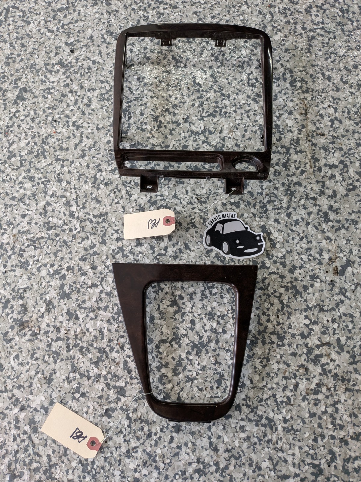 Mazda Miata OEM Wood Grain SE Shifter Trim Panel Mazda NB MX-5 1999-2005 Mazda Miata OEM Wood Grain SE Shifter Trim Panel Mazda NB MX-5 1999-2005