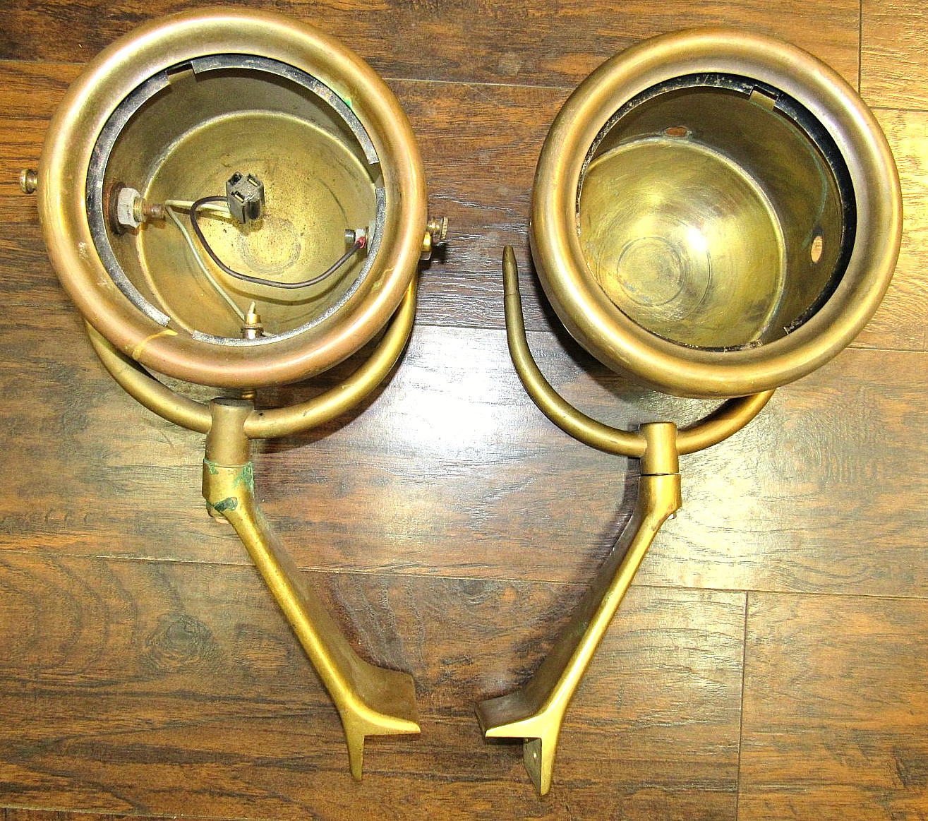 Antique Car/BOAT All Brass Headlight W/BRACKETS NO DENTS 1910\'S-1930\'S Antique Car/BOAT All Brass Headlight W/BRACKETS NO DENTS 1910\'S-1930\'S