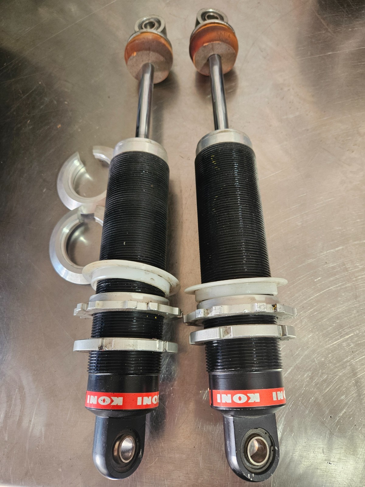 KONI Race Car Shocks Adjustable Coilover 30 1300 SP8 16” Extended 1 Pair Used KONI Race Car Shocks Adjustable Coilover 30 1300 SP8 16” Extended 1 Pair Used