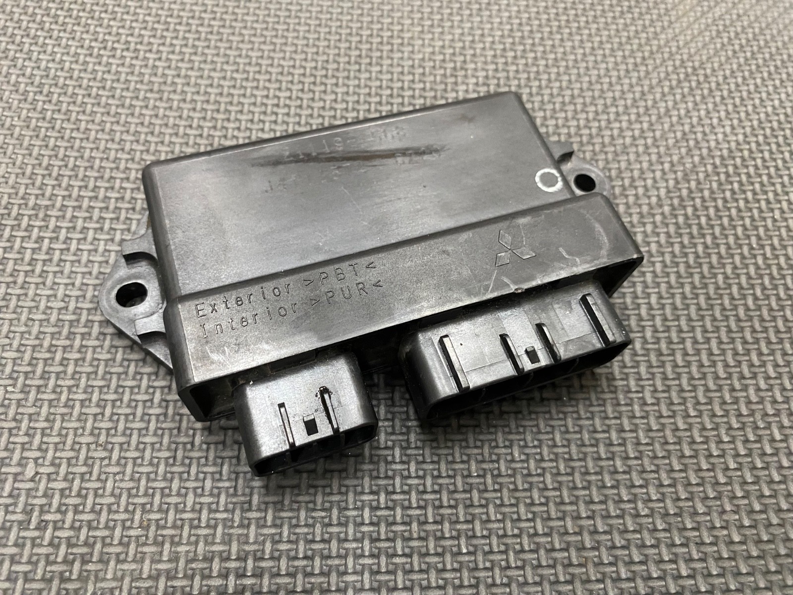 Kawasaki ZZR600 ZZR 600 ZX600J 05-08 ZX6R 98 99 00-02 OEM ECU ECM CDI Computer
