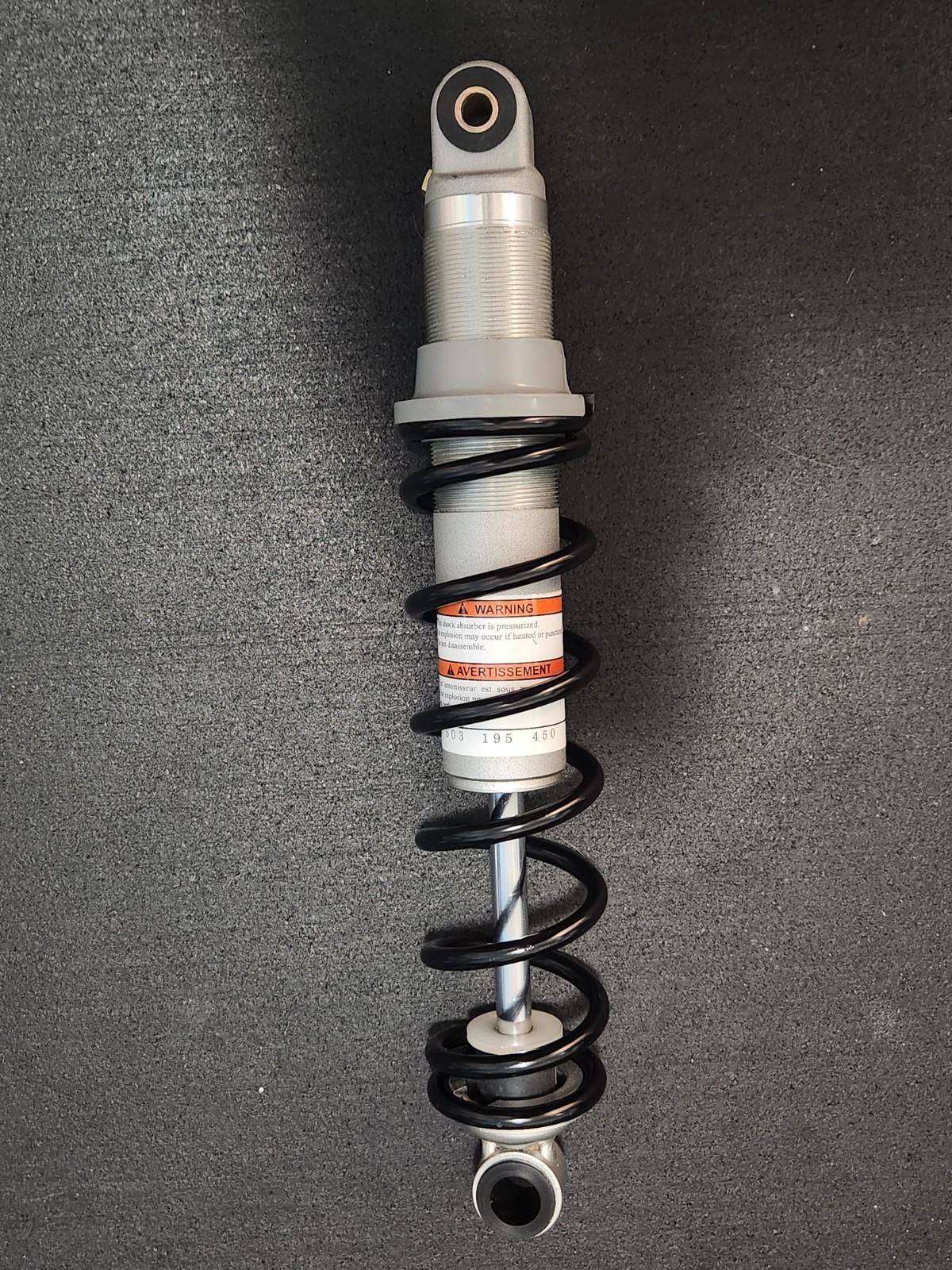 Ski-Doo Gen 4 Summit X Expert KYB Center Rear Skid Shock 503195450 NTO Ski-Doo Gen 4 Summit X Expert KYB Center Rear Skid Shock 503195450 NTO