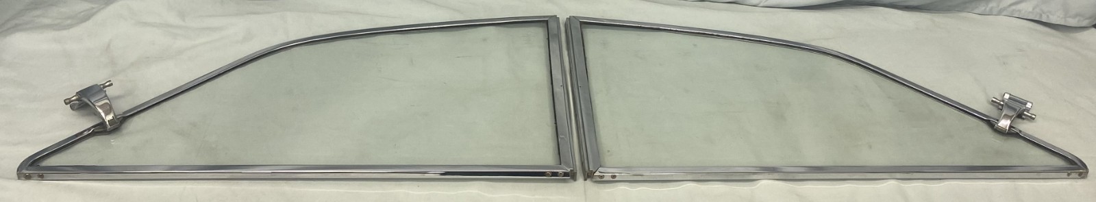 Original, MGB GT Right & Left Rear Side Windows, 1962-1967