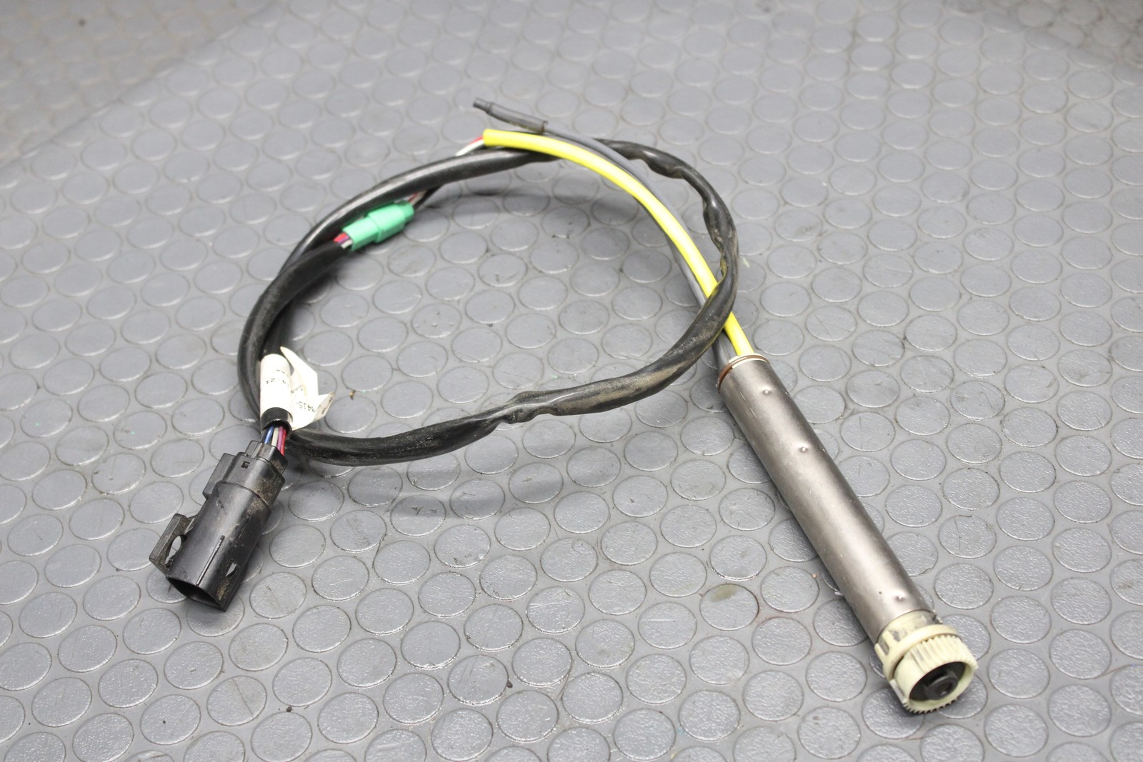 2008-2015 Harley Touring Electra Throttle By Wire Twist Grip Sensor OEM 32305-08