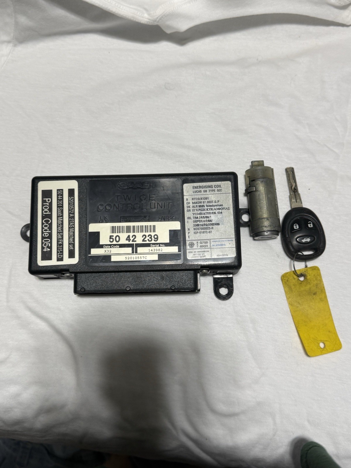 06-09 Saab 9-5 TWICE Module With Matching Key and Ignition Tumbler 12767180 06-09 Saab 9-5 TWICE Module With Matching Key and Ignition Tumbler 12767180