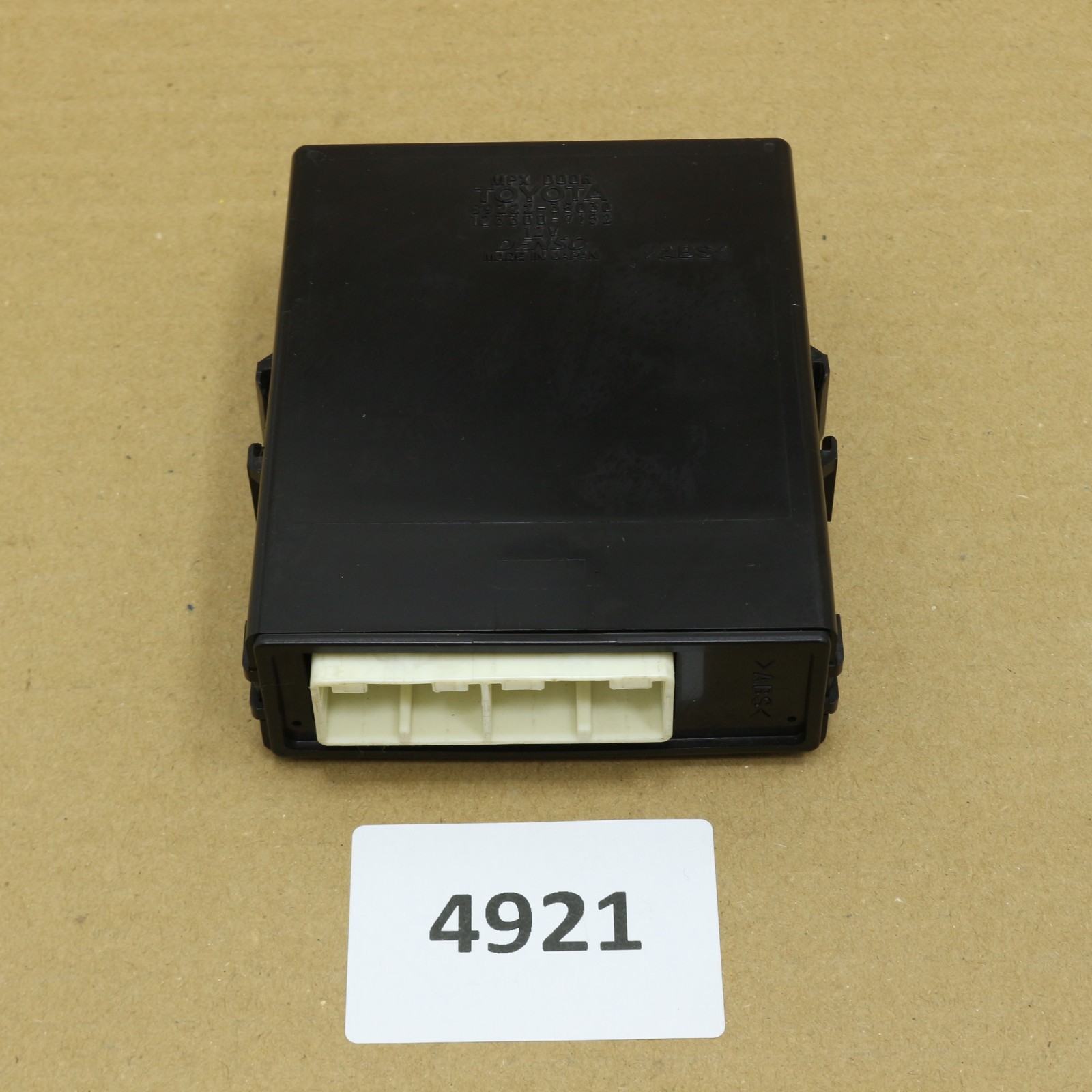 Toyota 4Runner 2010-2024 OEM Tail Lift Gate Mulitplex Control Module 89222-35030