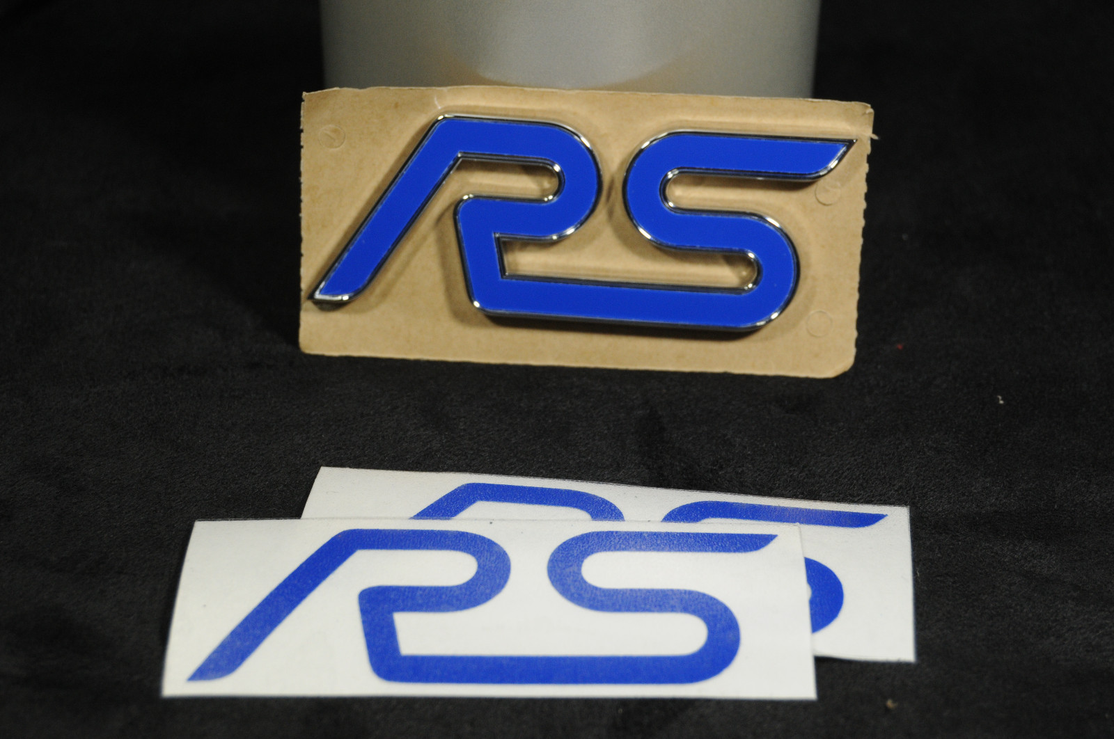 Ford Focus RS reflective blue inlay decal for Emblems (2 per order)