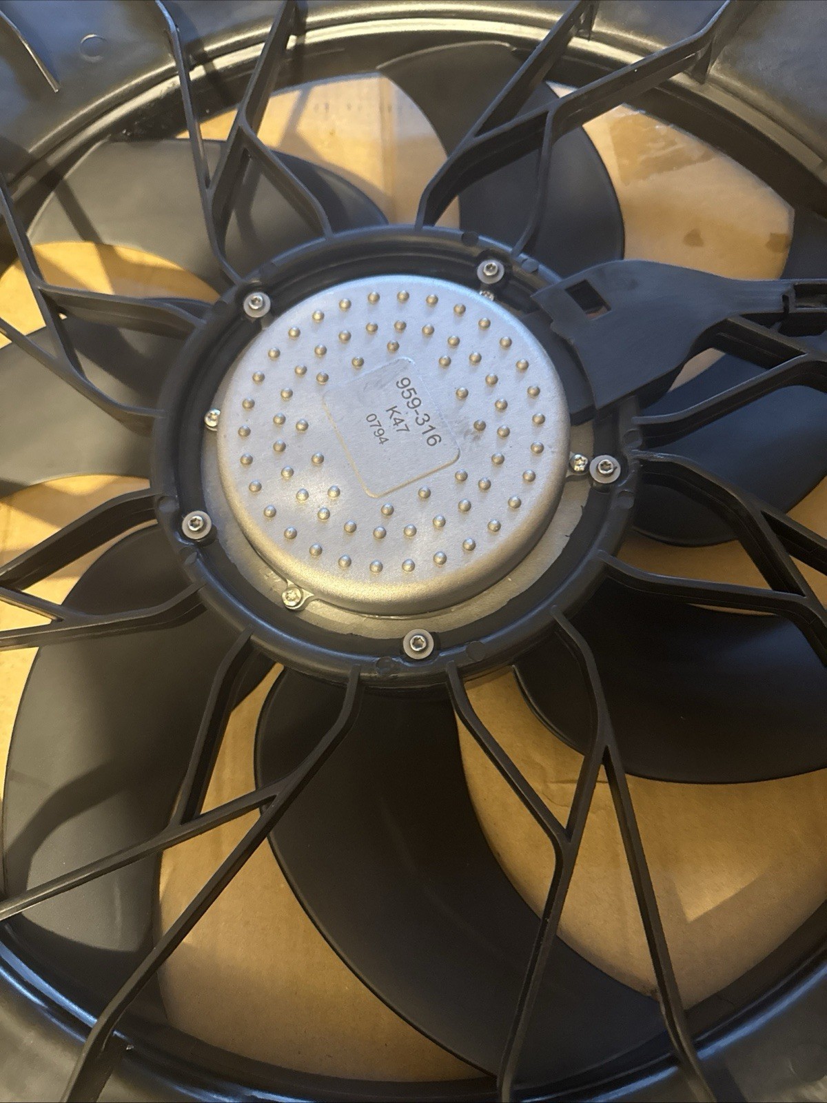 12-19 MERCEDES-BENZ W166 ML350 X166 GL350 RADIATOR COOLING FAN 600W OEM 12-19 MERCEDES-BENZ W166 ML350 X166 GL350 RADIATOR COOLING FAN 600W OEM