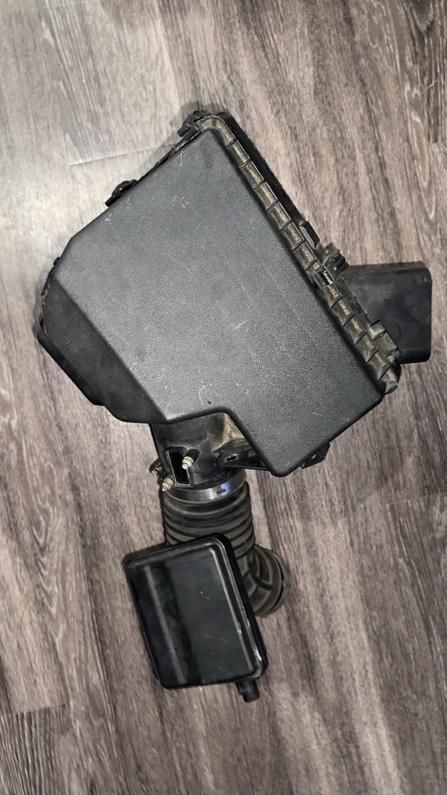 OEM 2013–2018 Nissan Altima 2.5L Complete Engine Air Box Assembly
