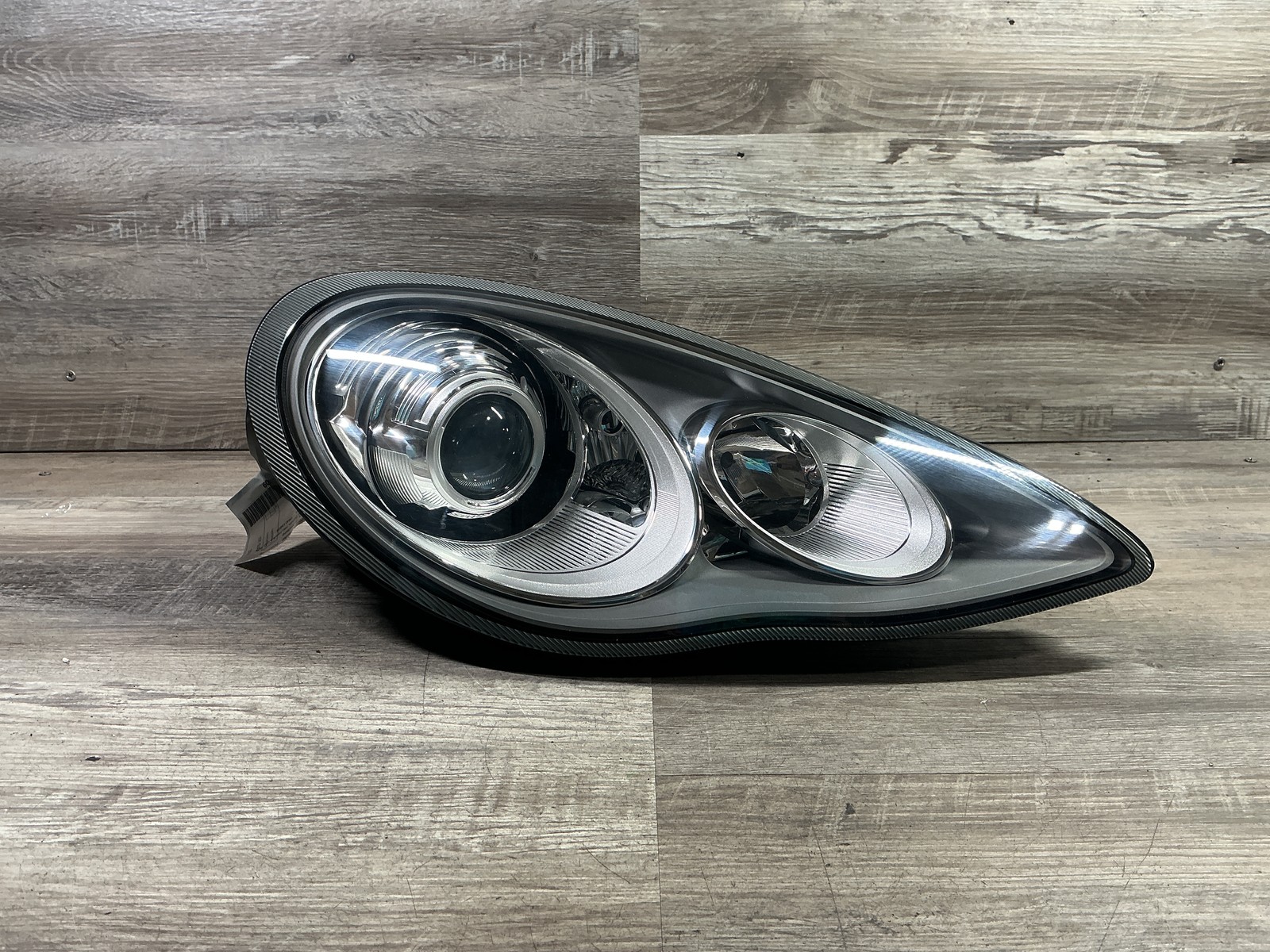 USED - 2010-2013 Porsche Panamera R Headlamp Xenon - OEM
