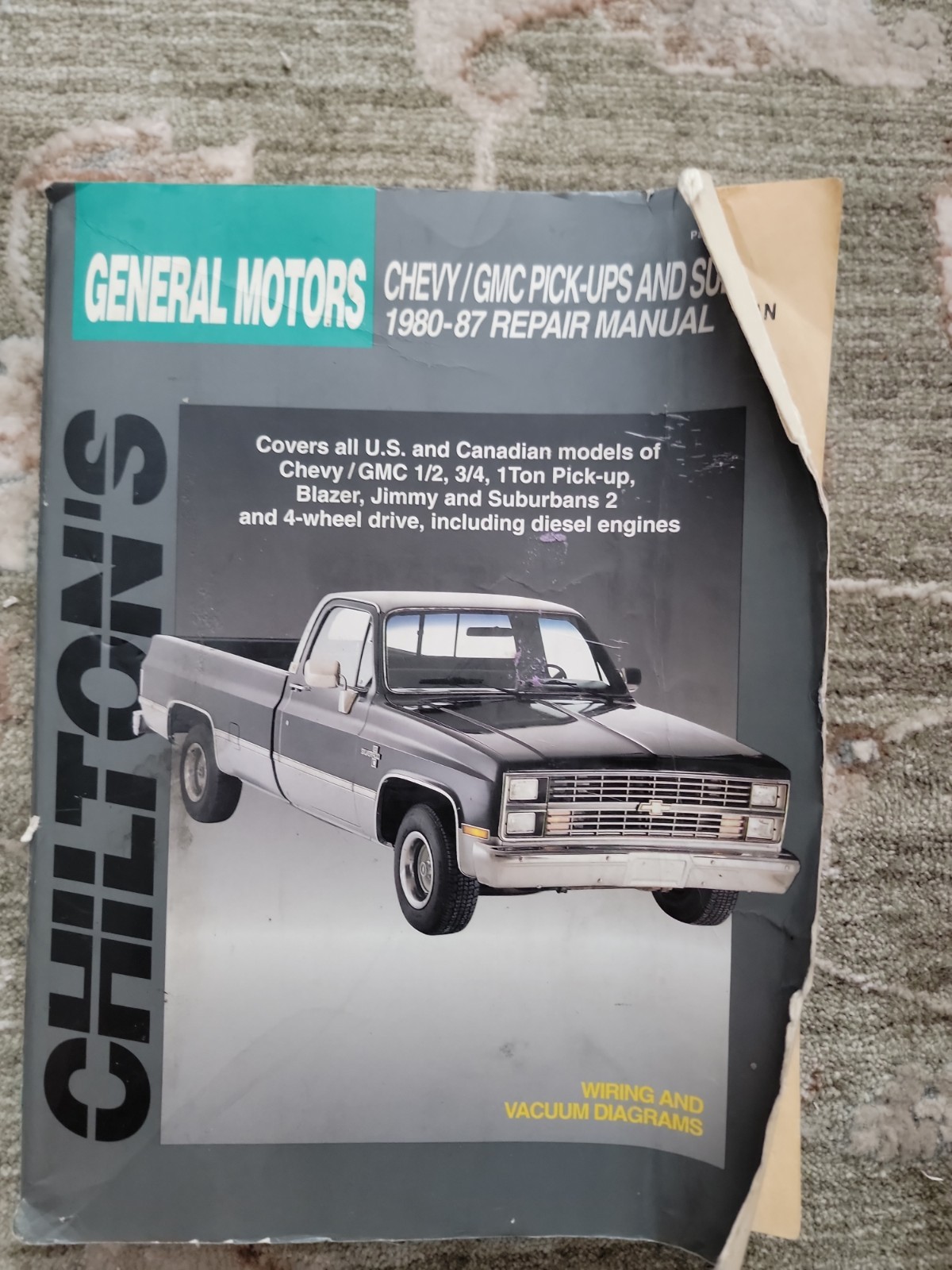 Chilton's Repair Manual #8577 for Chevrolet GMC Pick-Ups and Suburban 1980-1987 Chilton's Repair Manual #8577 for Chevrolet GMC Pick-Ups and Suburban 1980-1987
