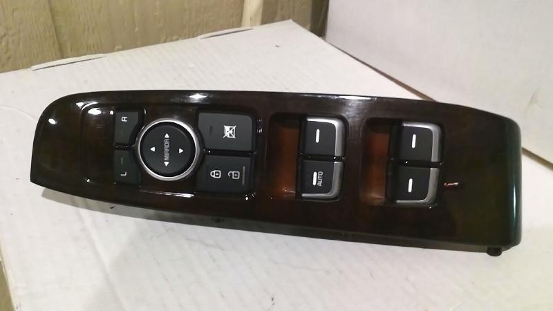 2016-2018 Kia Sorento Front Driver Master Power Window Switch Assembly OEM LH
