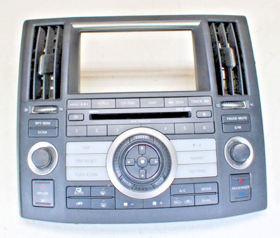 2006-2008 Infiniti FX35 FX45 Radio Bezel Climate Control Module OEM 28395 CL70A