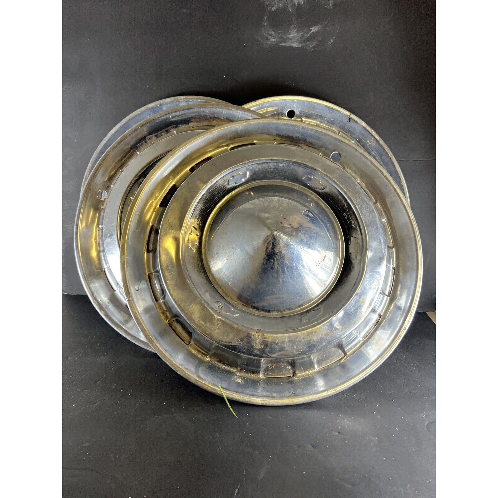 Vintage OE Original Chevy Chevrolet Center Hub Cap Covers Set Of 4 Car Bel Air Vintage OE Original Chevy Chevrolet Center Hub Cap Covers Set Of 4 Car Bel Air