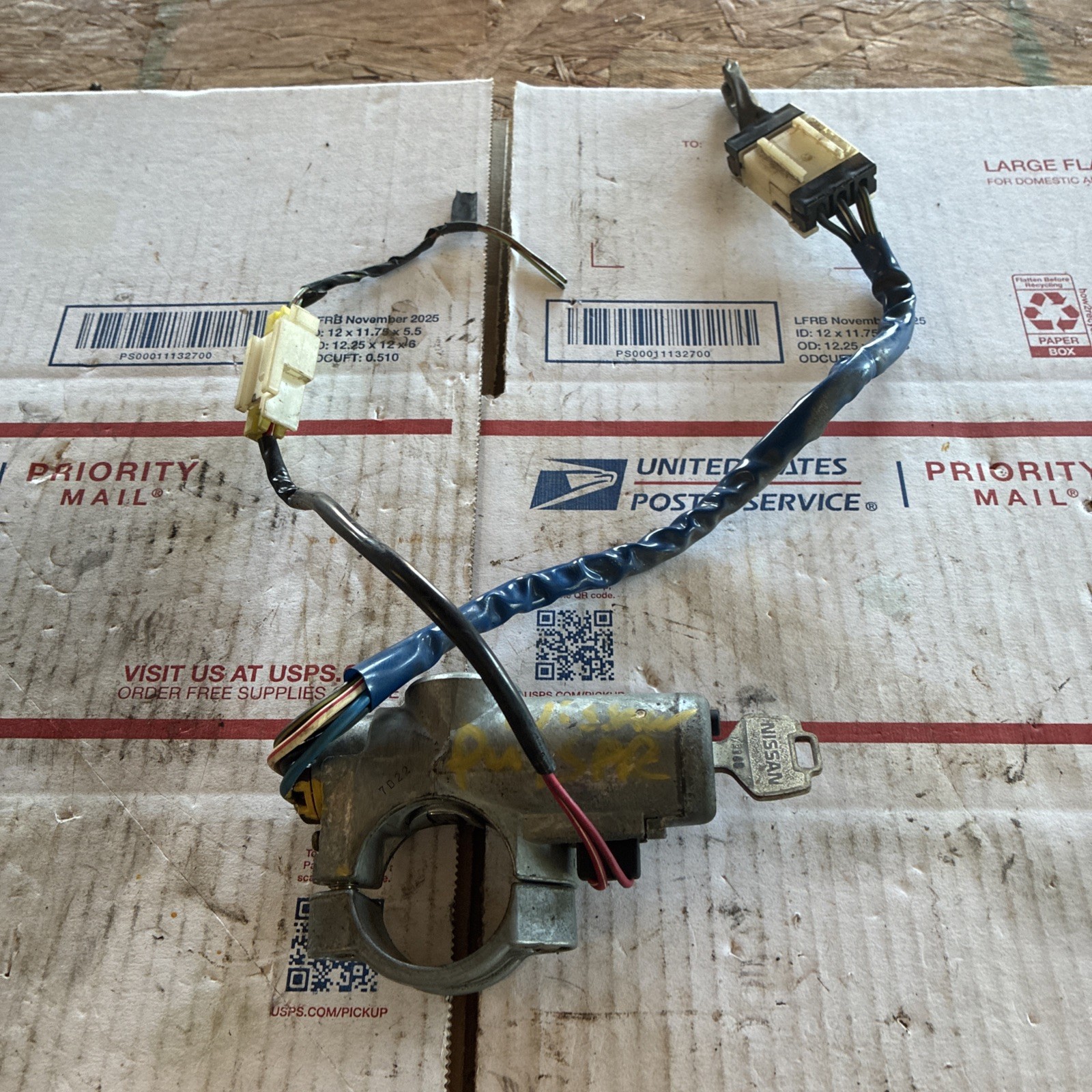 87-88 Nissan Pulsar Ignition Switch With Key