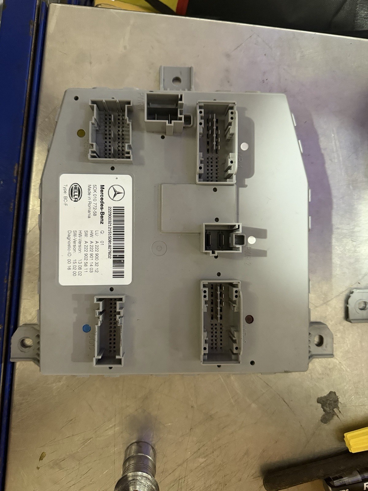 2015 - 2017 MERCEDES S 550 OEM INSTRUMENT PANEL SAM CONTROL MODULE A2229003212 2015 - 2017 MERCEDES S 550 OEM INSTRUMENT PANEL SAM CONTROL MODULE A2229003212