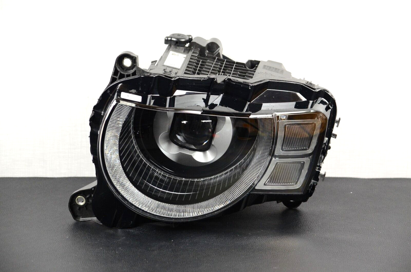 Perfect TESTED 20-26 Land Rover Defender Premium LED Headlight Lamp LH OEM