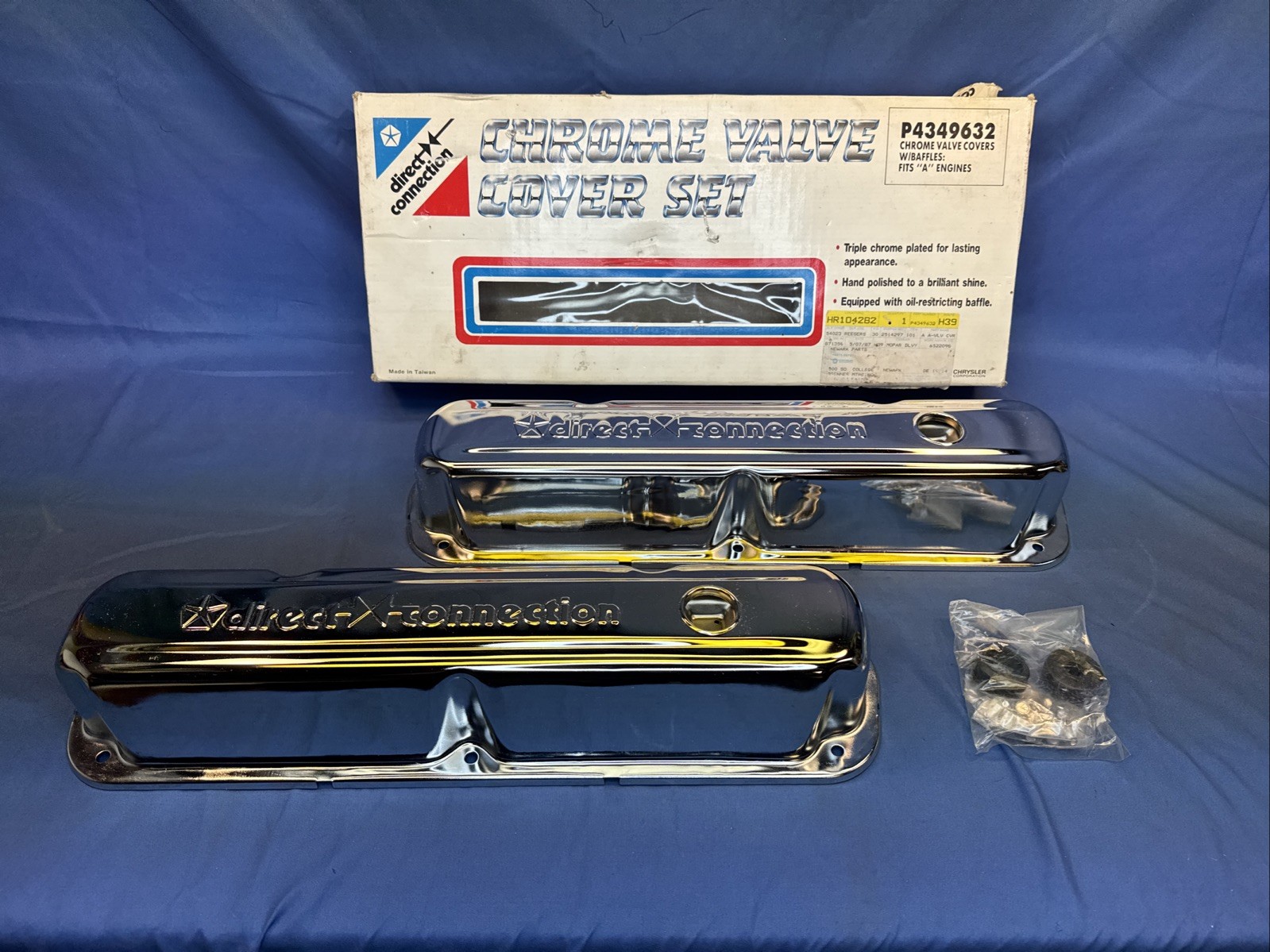 NOS Original P4349632 Direct Connection Chrome Valve Cover Set For SB Chrysler NOS Original P4349632 Direct Connection Chrome Valve Cover Set For SB Chrysler
