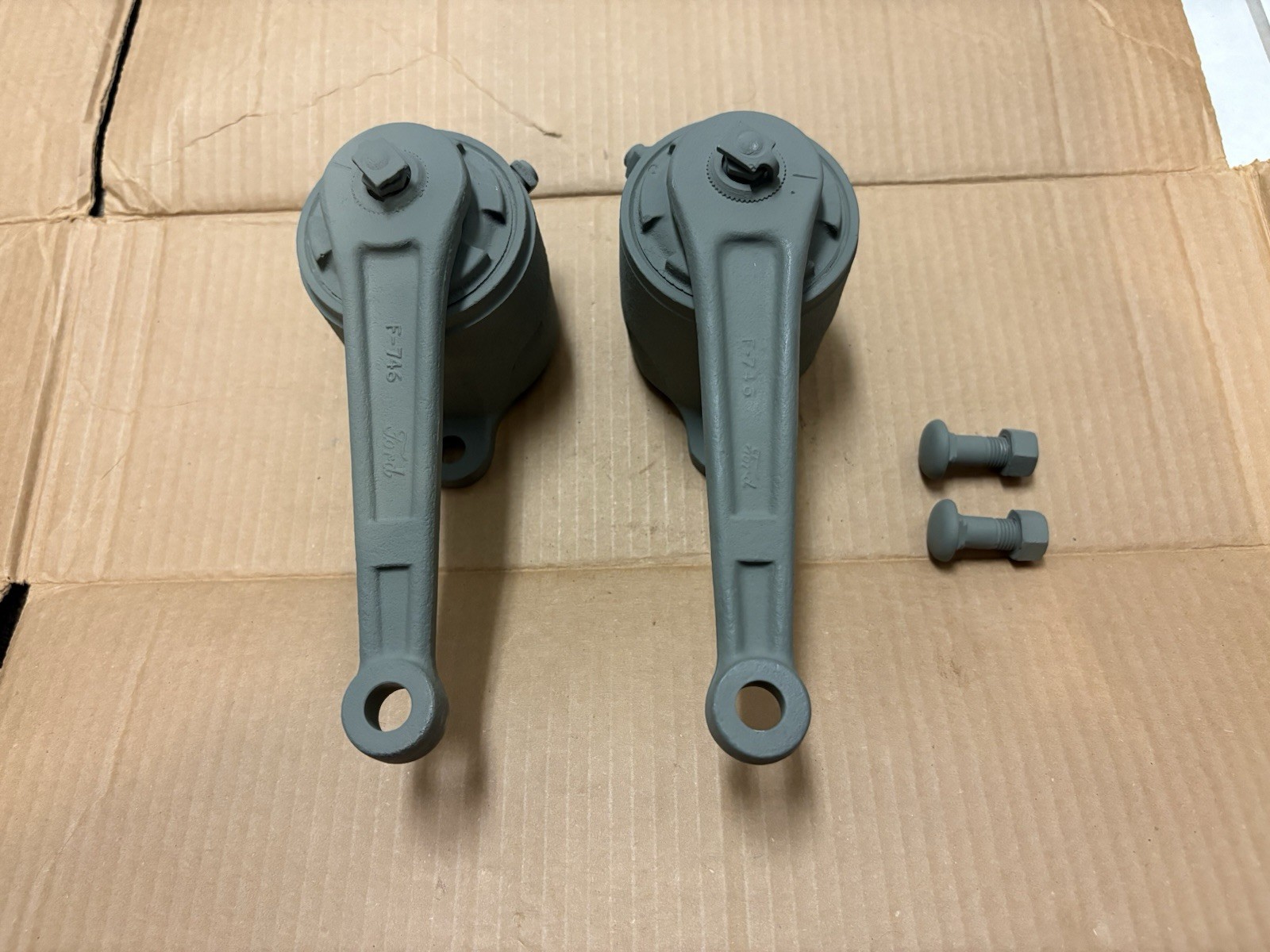 1936 1937 1939 1940 FORD FRONT SHOCK ABSORBERS ORIGINAL FLATHEAD V8 1932 1934