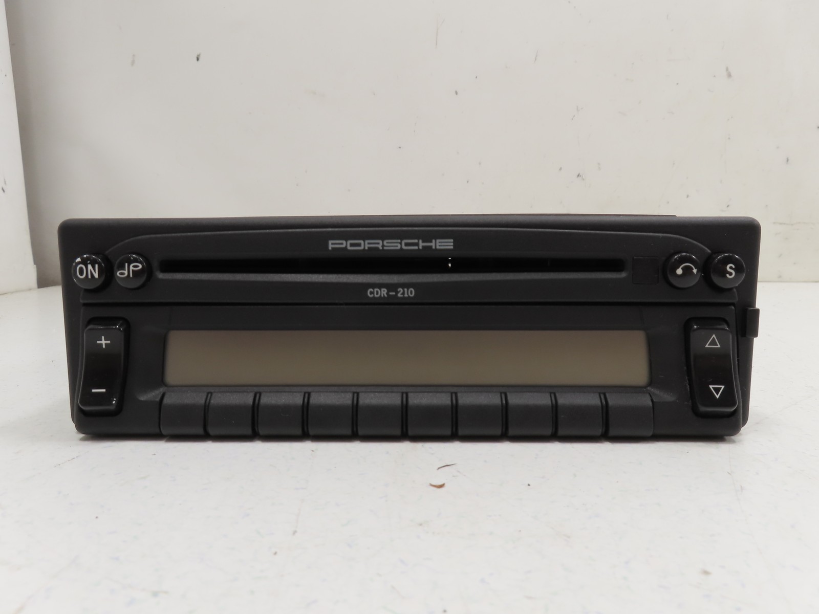 Porsche Boxster 986 Radio CD Player, AM FM Tuner CDR-210 911 99364512001 W/CODE Porsche Boxster 986 Radio CD Player, AM FM Tuner CDR-210 911 99364512001 W/CODE