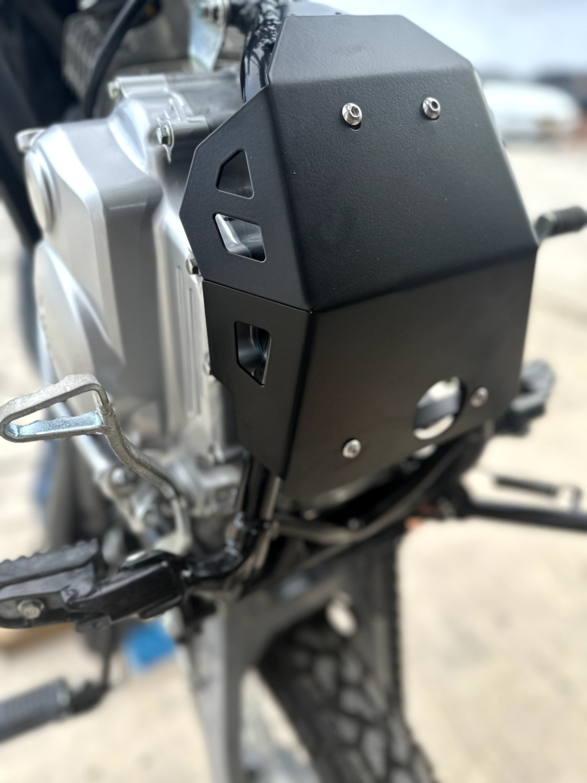 HONDA XR 150L XR 125L  SKID PLATE