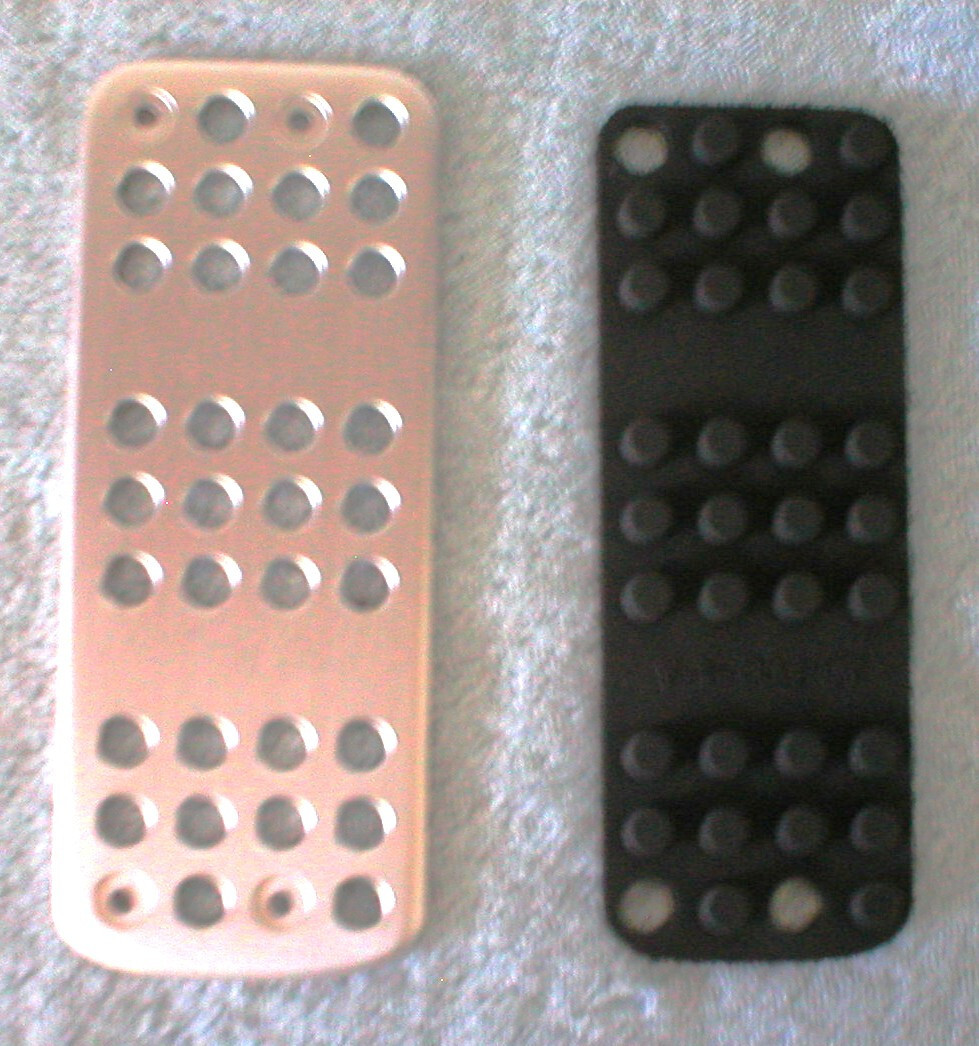 RACING STYLE LEFT FOOTREST - DEAD PEDAL