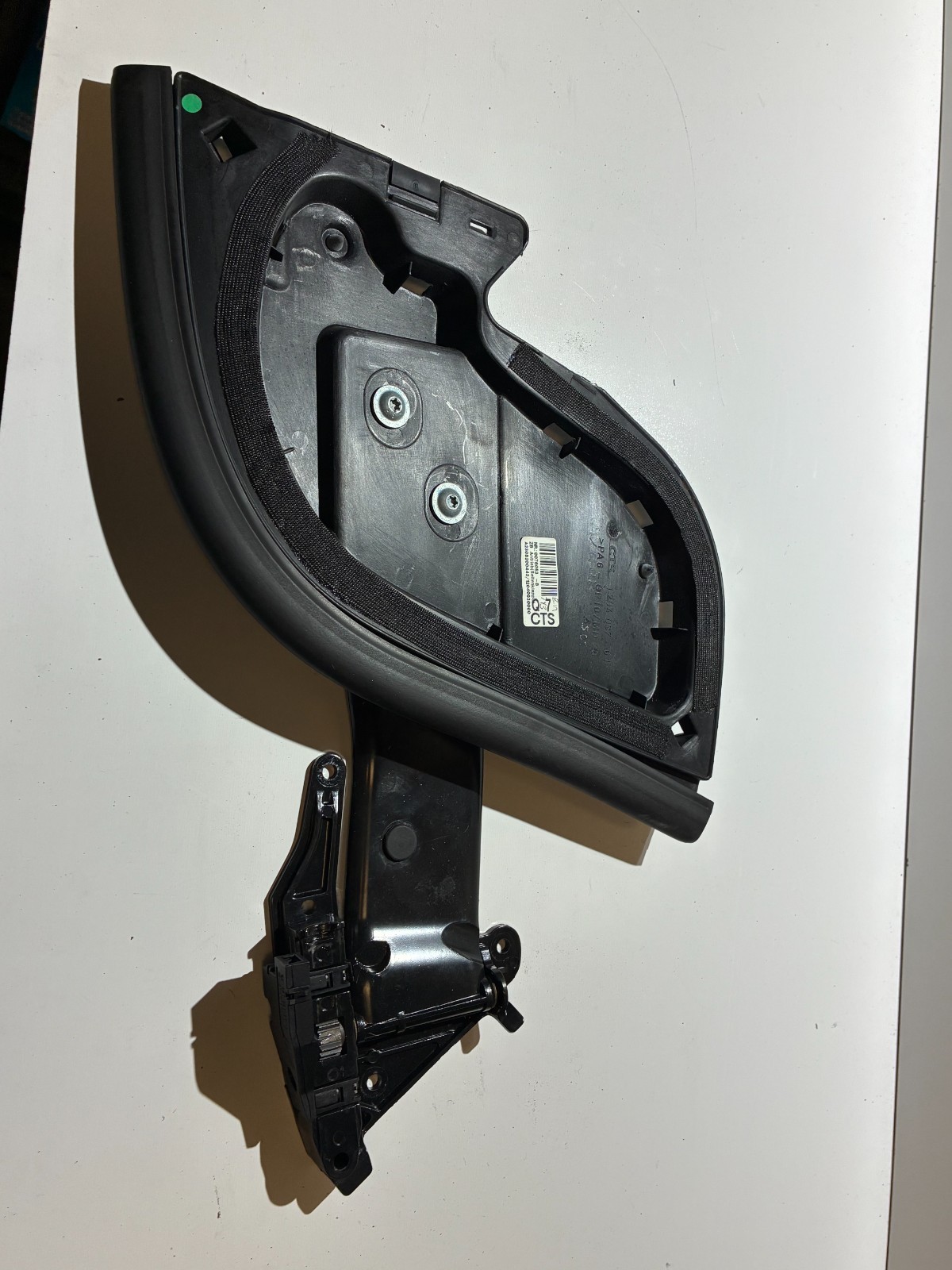 Trunk Flap Trim Base Mount 2308200442 2003-2012 Mercedes Benz R230 SL600 SL500 Trunk Flap Trim Base Mount 2308200442 2003-2012 Mercedes Benz R230 SL600 SL500