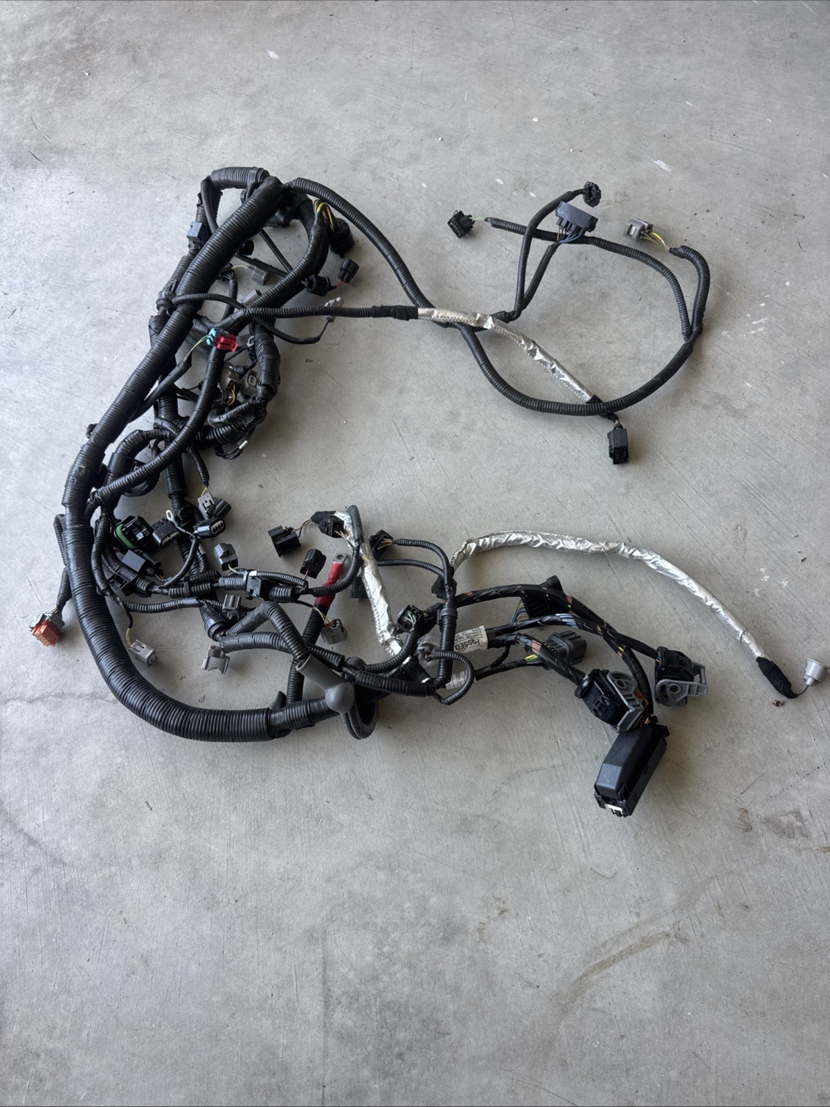 OEM LOTUS ENGINE HARNESS G132M0205F / F132M0205S