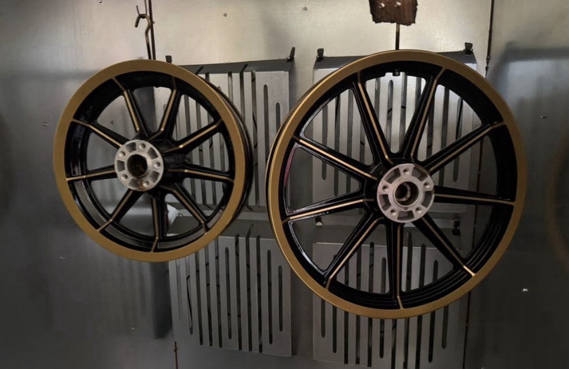 Vintage 9 Spoke Fxr Wheels New 3/4” Axle Timken Bearing Seals Fresh Powder coat Vintage 9 Spoke Fxr Wheels New 3/4” Axle Timken Bearing Seals Fresh Powder coat