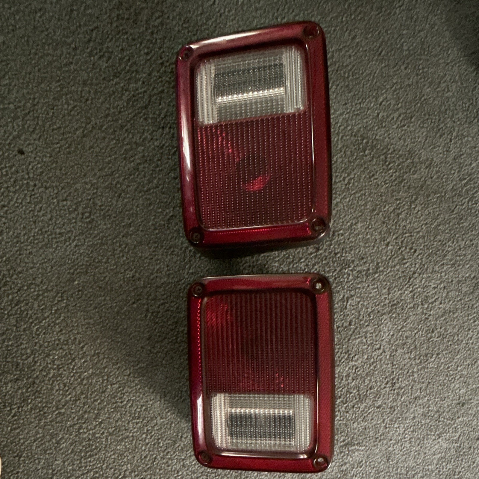 2007-2017 Jk Jeep Wrangler Tail Lamps OEM Used  No Damage Left And Right