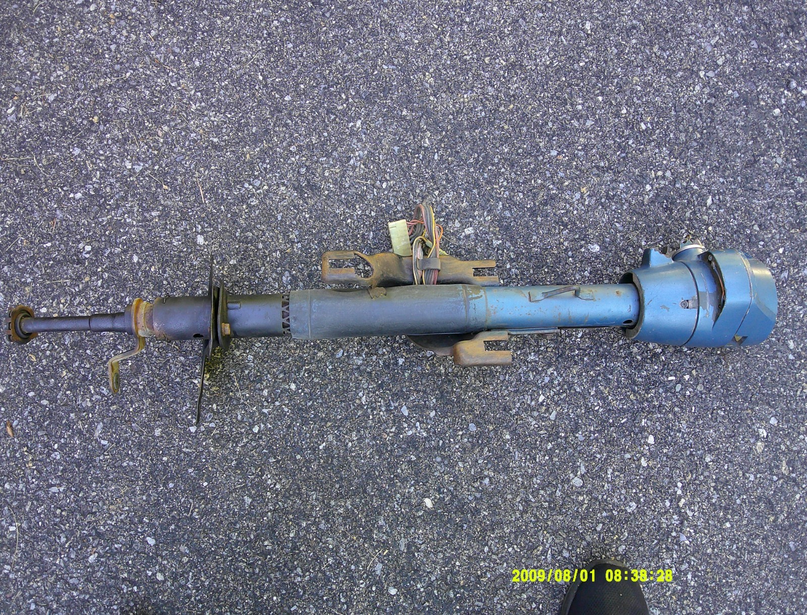 1968 69 70 DODGE CHARGER GTX ROADRUNNER STEERING WHEEL COLUMN WITH KEYS