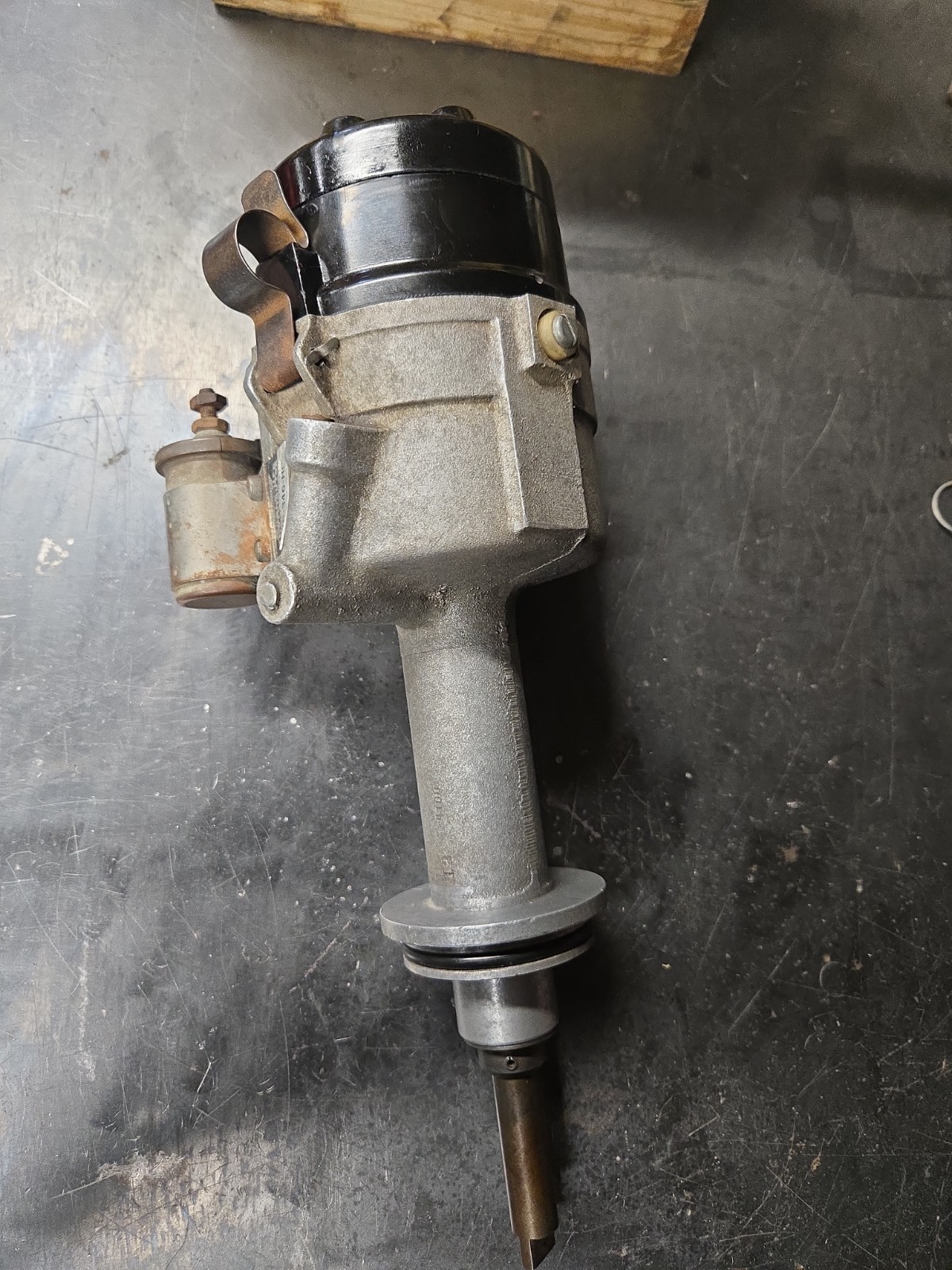 Vintage Mallory YC-346-HP Dual Point Distributor 383 Big Block Mopar B Engine