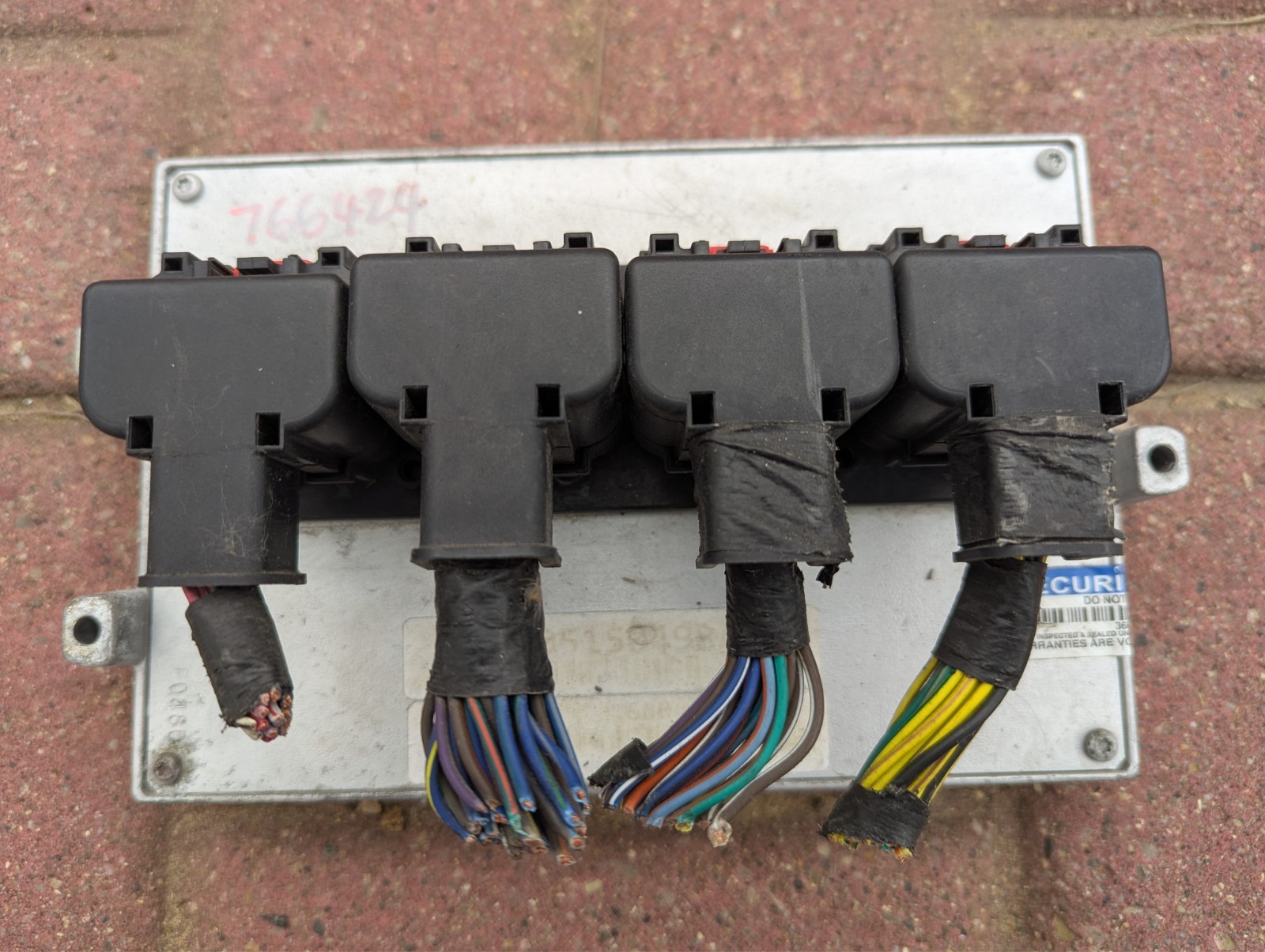 2010 Jeep Liberty Dodge Nitro 3.7L AT Engine Control Module ECM ECU 68044702AF