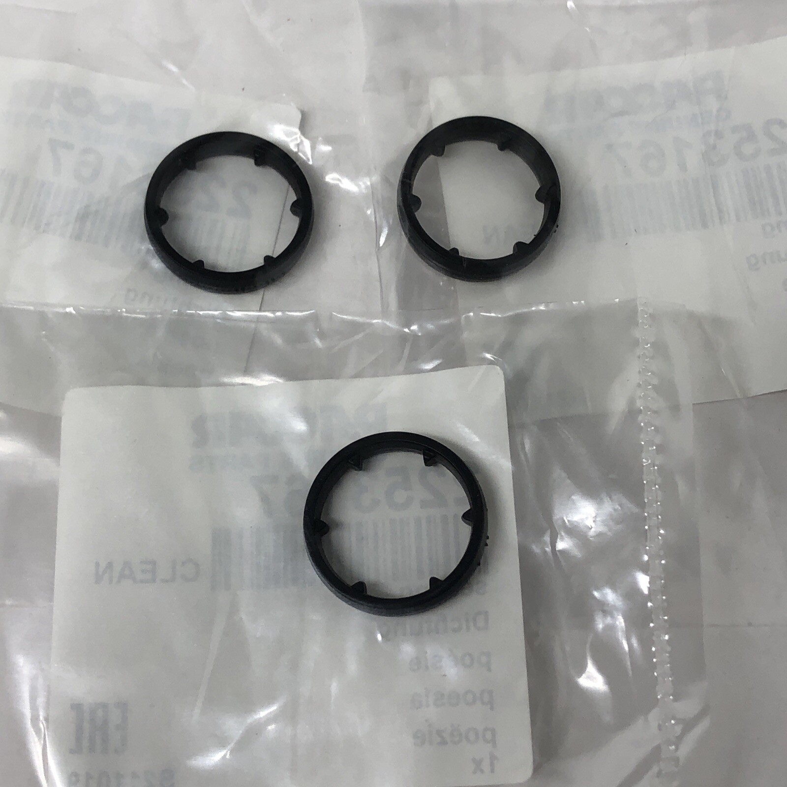 Paccar 2253167 Seal - Lot of 3 Paccar 2253167 Seal - Lot of 3