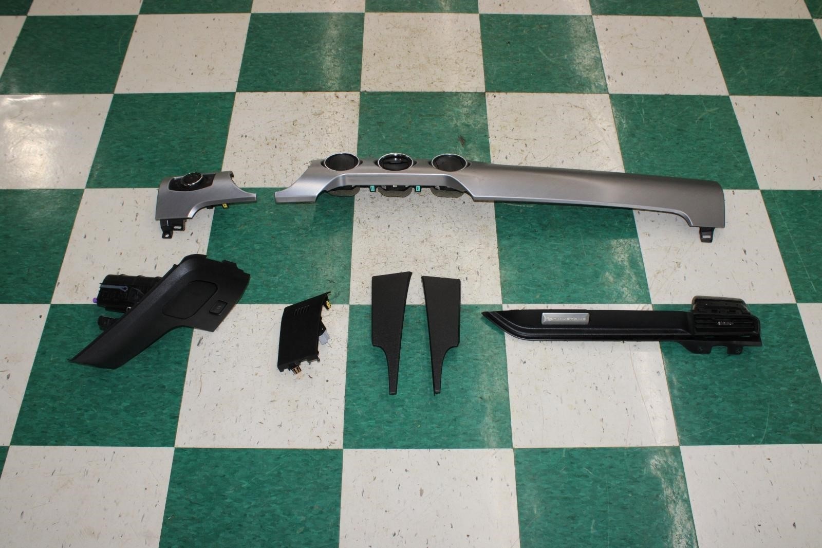 15-23 Mustang GT Silver Black Finish Cluster Vent Dash Trim Set Gauge Pack OEM 15-23 Mustang GT Silver Black Finish Cluster Vent Dash Trim Set Gauge Pack OEM