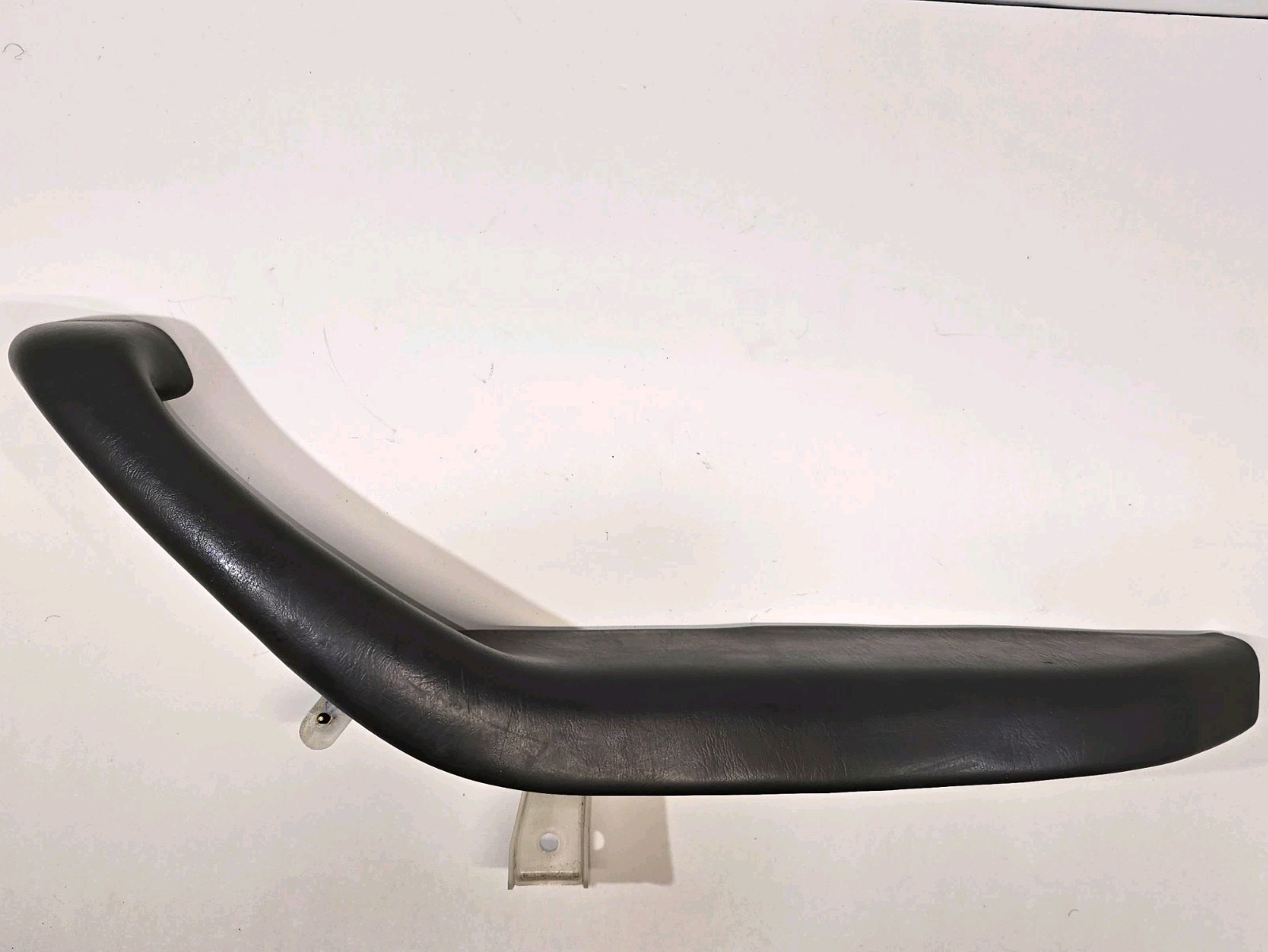 01-07 Toyota Sequoia Passenger Gray Color Right Rear Armrest/ Grabbed Handle