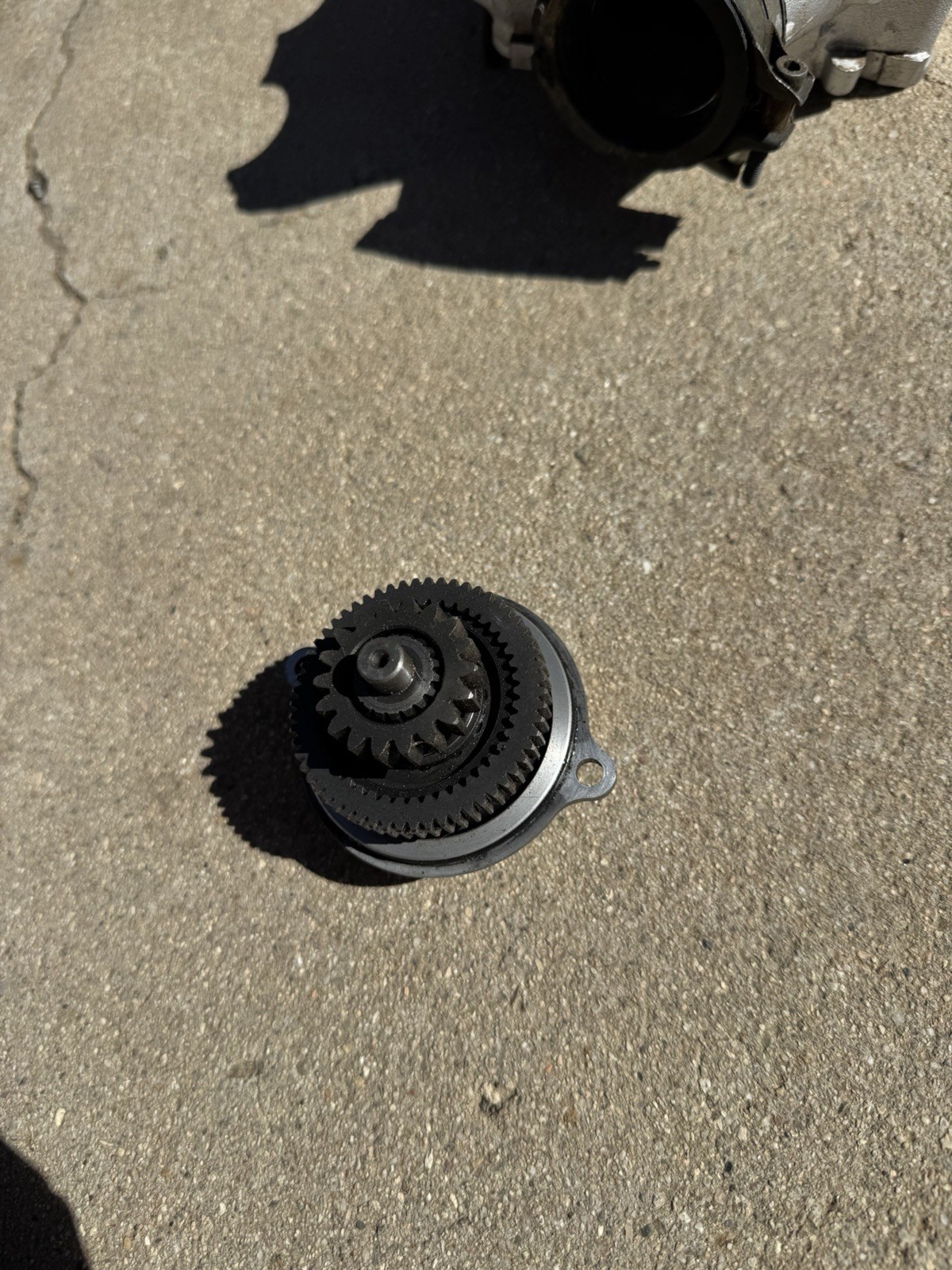 2004-2008 Yamaha YFZ 450 Starter Gear And Cover OEM 2004-2008 Yamaha YFZ 450 Starter Gear And Cover OEM
