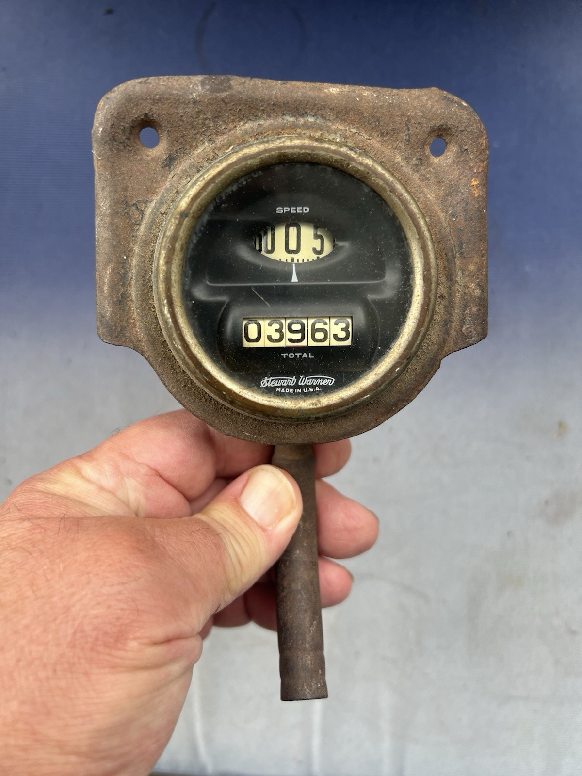 Early Antique Ford Model T Brass 1913-1915 Stewart Warner Drum Speedometer Gauge