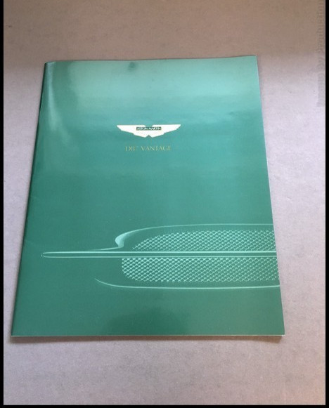1999 2000 Aston Martin DB7 Vantage and Volante 32page Car Sales Brochure Catalog
