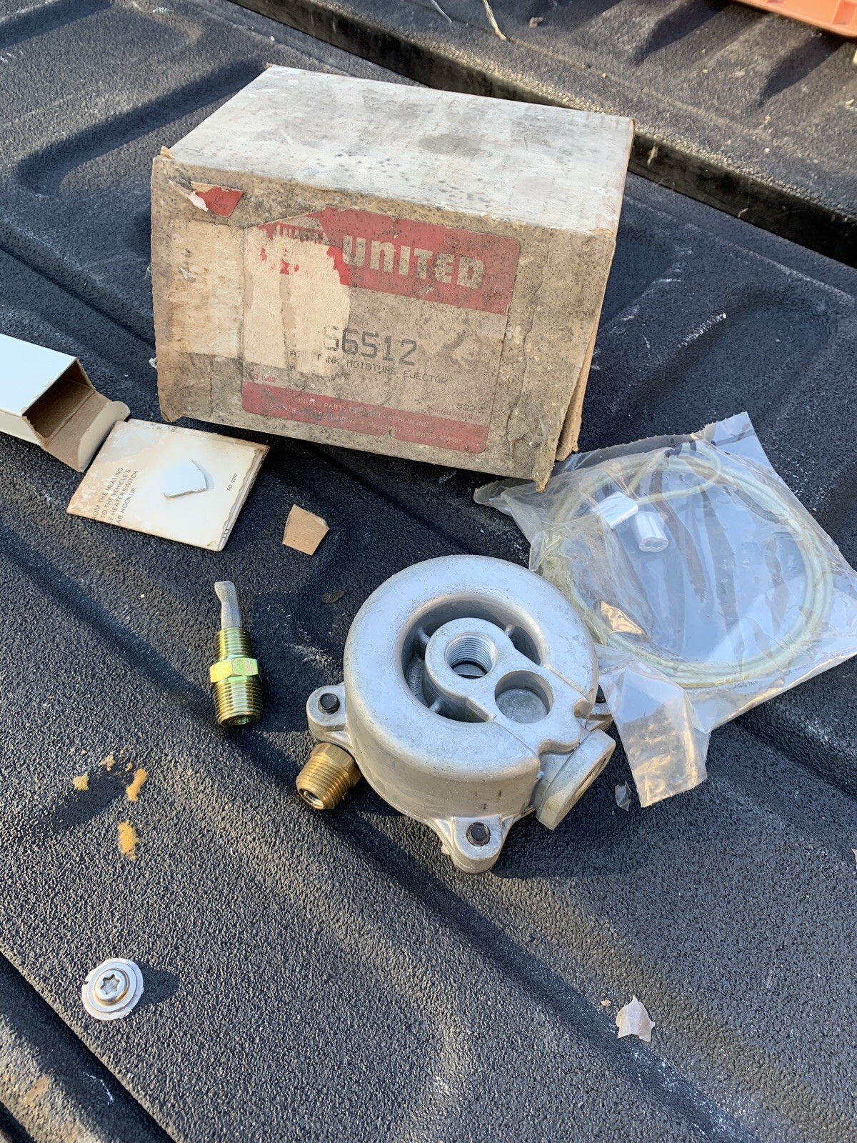 NOS NAPA 66512 Moisture Ejector