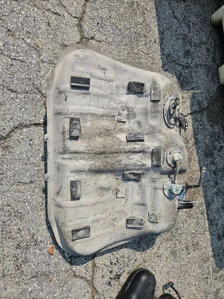 2011-2015 Hyundai Sonata Fuel Tank Assembly 2.4L VIN 4 8th digit hybrid OEM